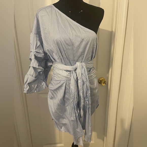 New York & Co Asymmetrical Shirt - Picture 1 of 7